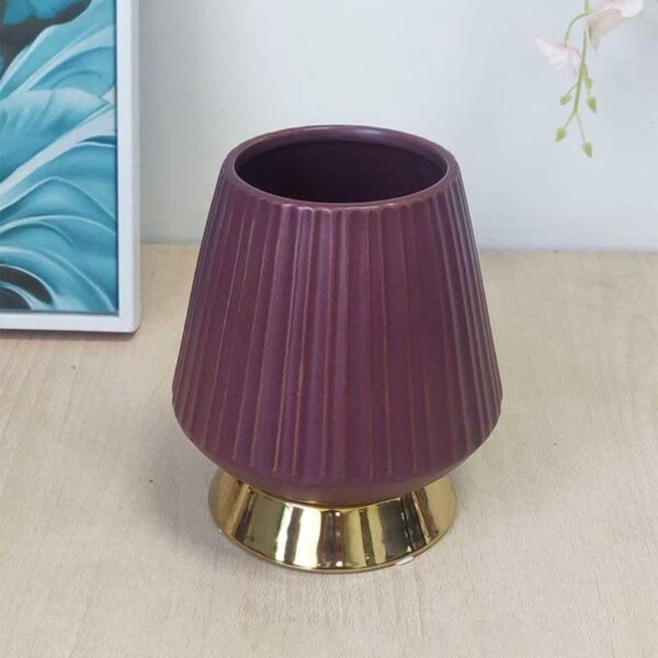 Funky Frill Vase - Brown